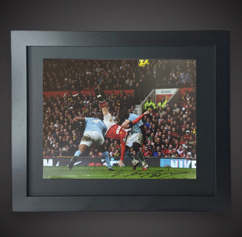Framed Manchester United Wayne Rooney Over Head Kick Photo Hand Signed