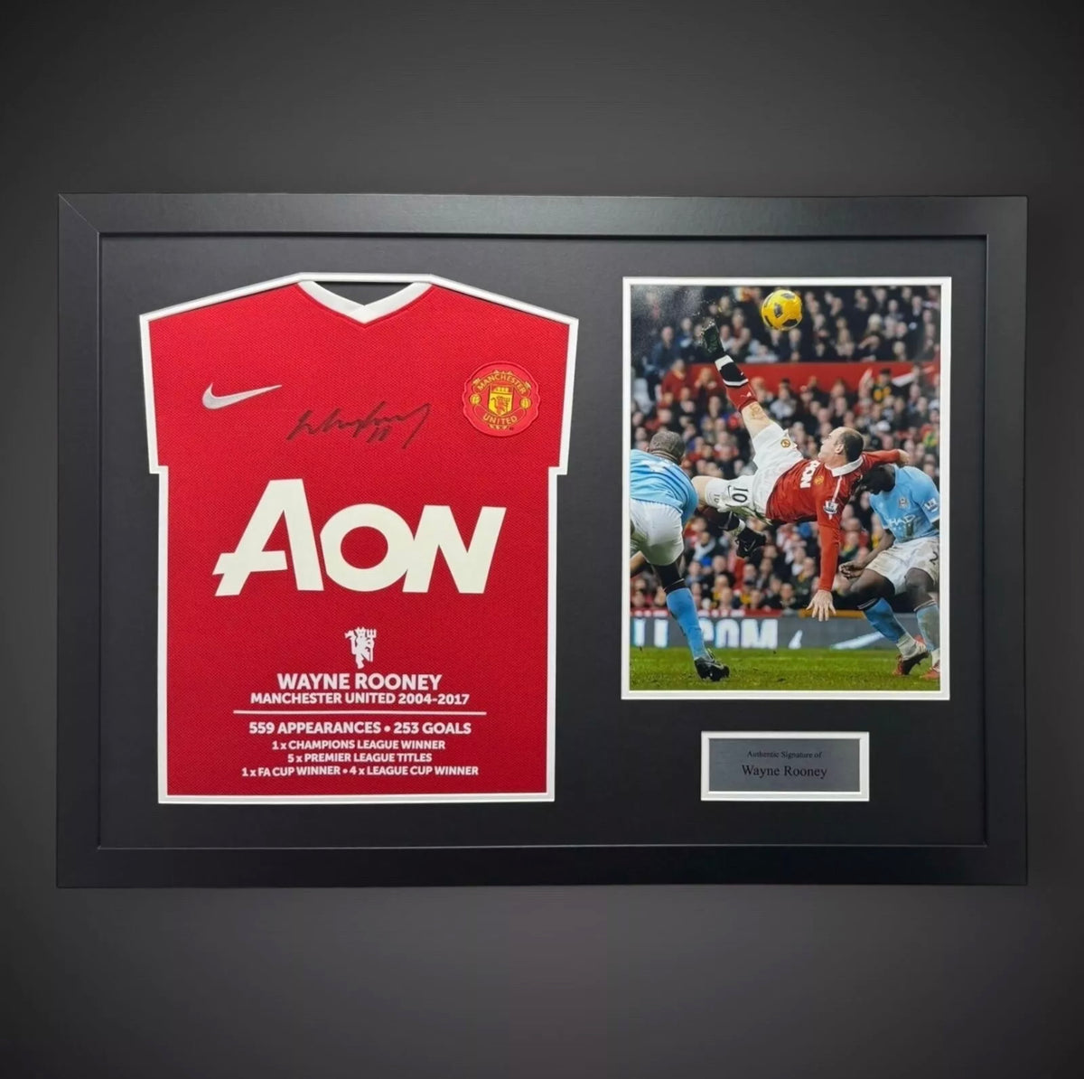 Panoramic Framed Wayne Rooney  Signed Manchester United Shirt