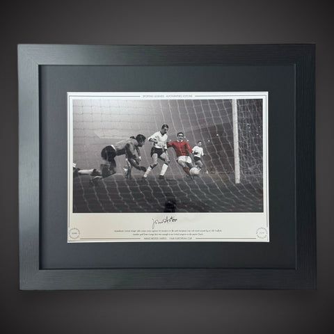 FRAMED MANCHESTER UNITED - 1968 EUROPEAN CUP John Aston Signed Photo £49 16X120