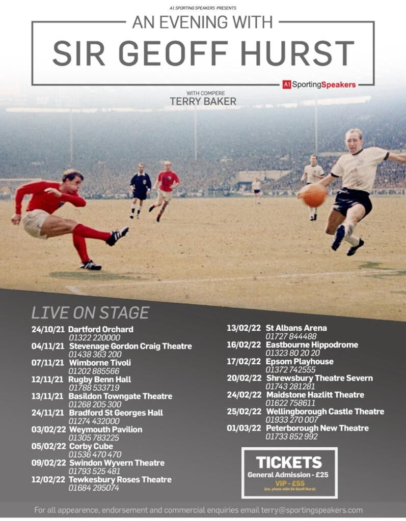 Bill Foulkes - Manchester United Hand Signed Photo £253