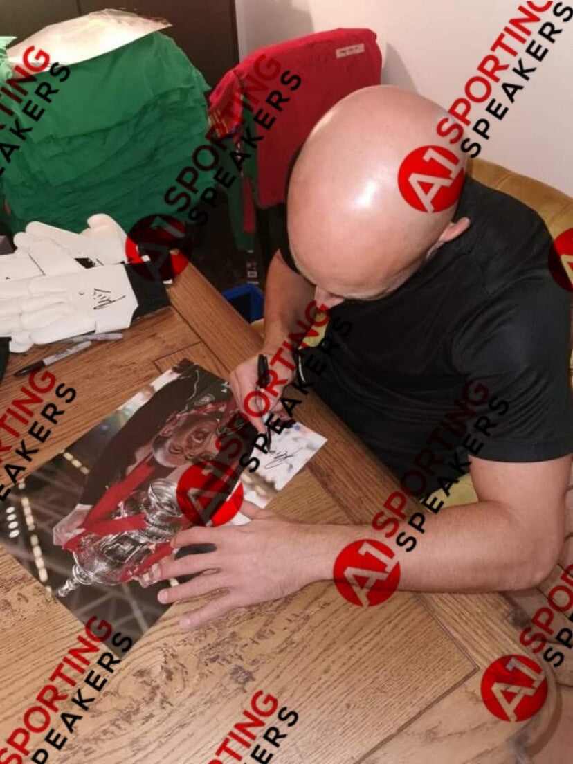 FRAMEPepe Reina-Liverpool Winning FA Cup Superb Picture & Signature £79.99 16X122