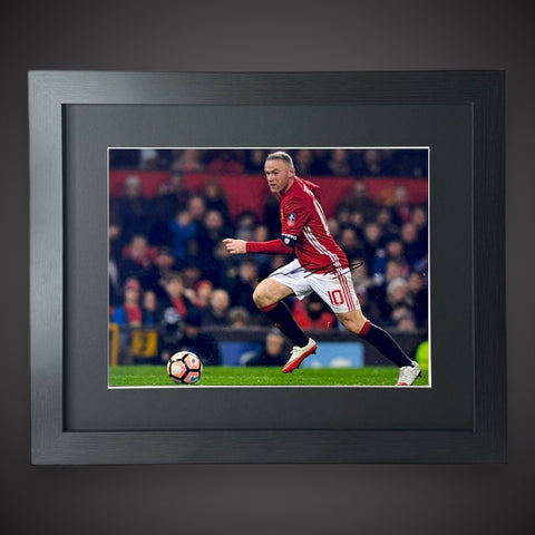 Framed Wayne Rooney Manchester United Hand Signed Photograph £69.990