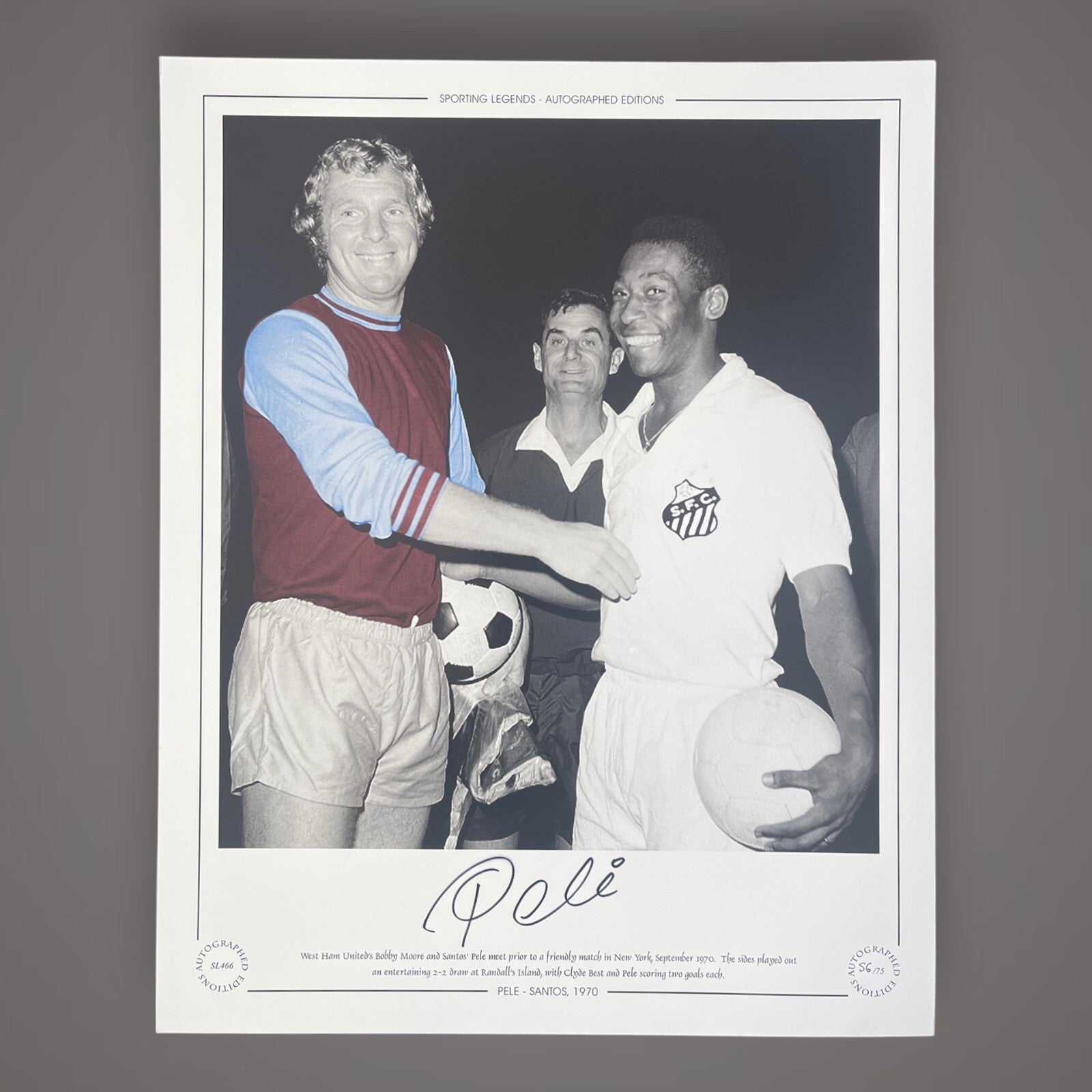 PELE - SANTOS, 1970  Hand Signed Photo (Faded signature￼) £1850
