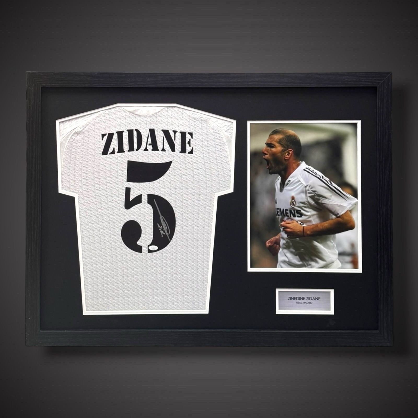 Zinedine Zidane Signed Pano Framed Real Madrid Football Shirt COA £8490