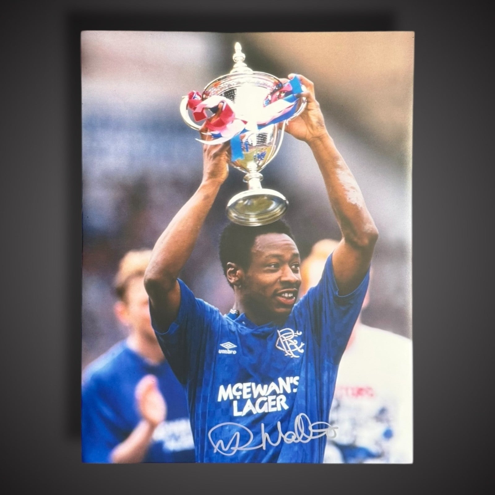 Rangers Mark Walters Hand Signed 16x12 Photo £25 12X160