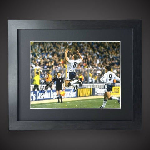 Framed Tottenham Hotspur- Paul Gascoigne Hand Signed Football Photo £49.99 16X200