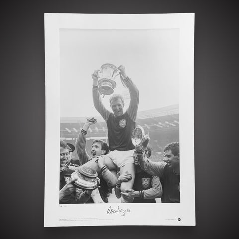 Ronnie Boyce West Ham Signed 1964 Photo With COA £19.99 16X230
