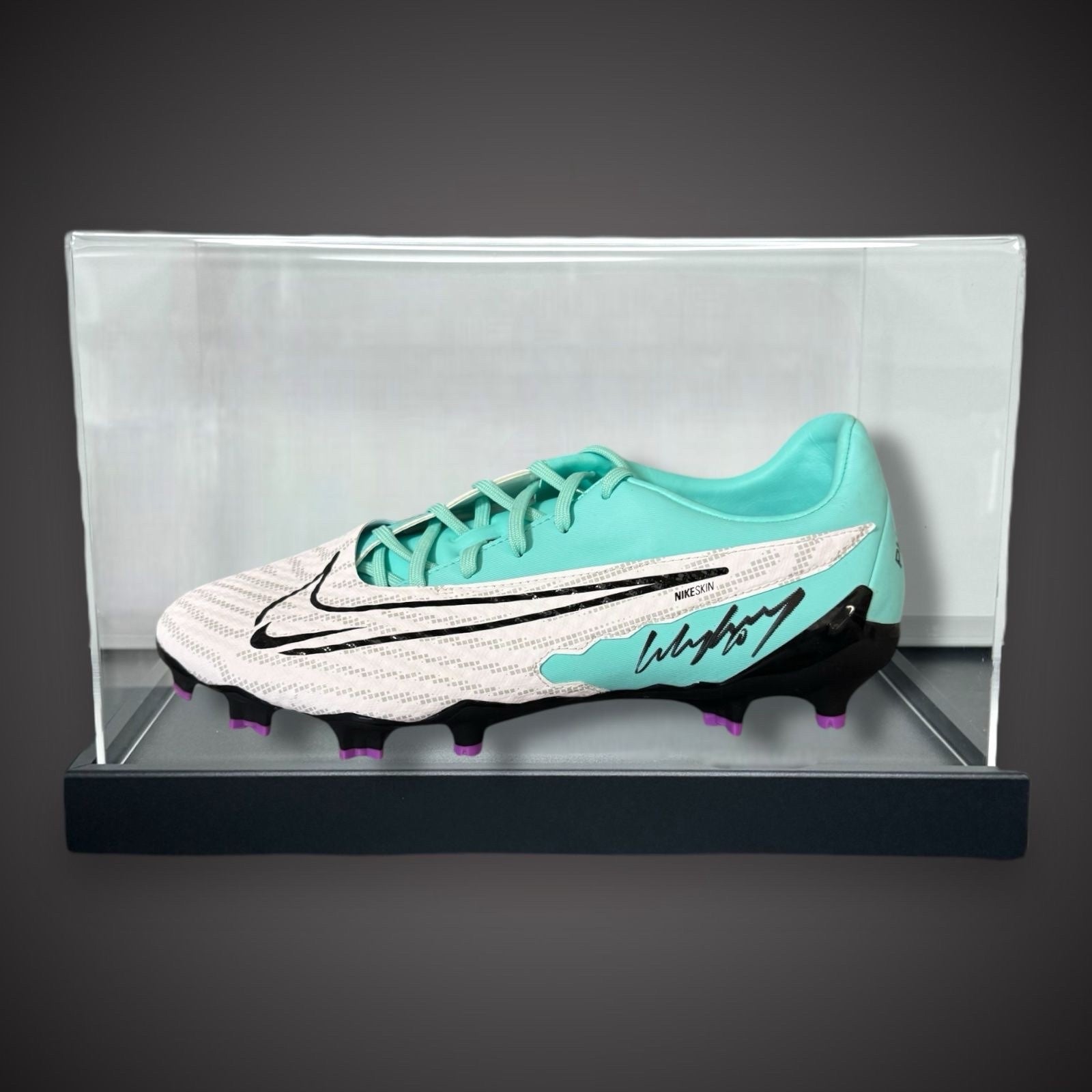 Wayne Rooney Hand Signed Football Boot -Manchester United In A Acrylic Case £2190