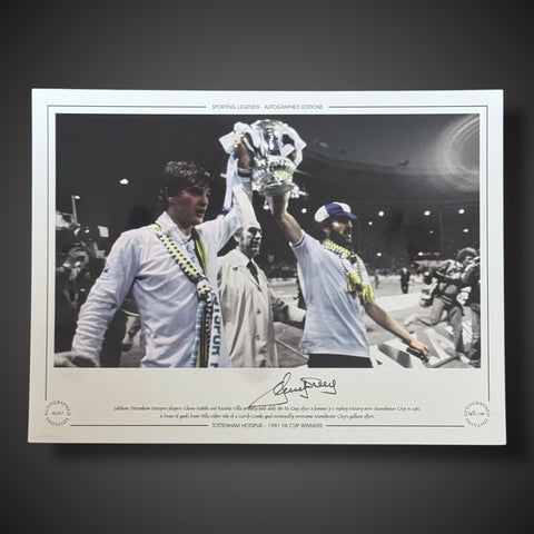 Ricardo Villa Hand Signed Tottenham Hotspur 1981 FA Cup Winners Photo £250