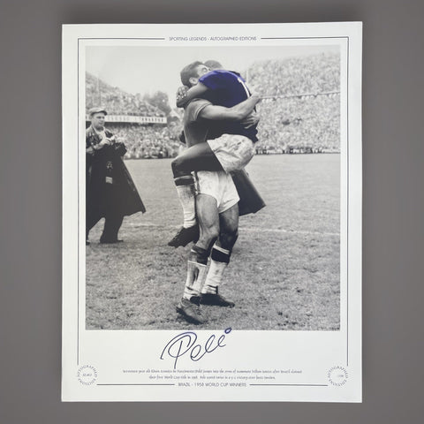 Pele Hand Signed 1958 World Cup Winners Brazil Photo (Faded signature) £1851