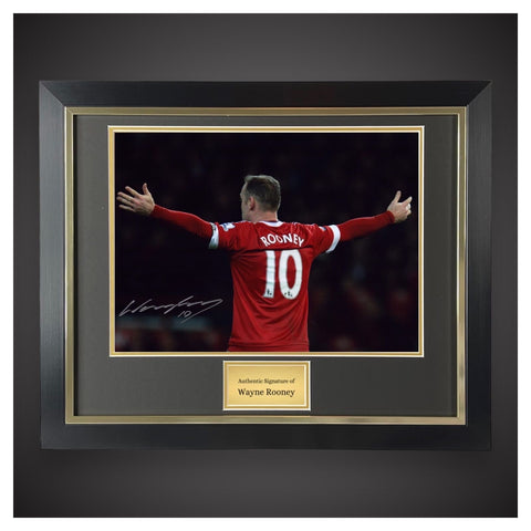 Manchester United Hand Signed Wayne Rooney Framed Photograph £104.990