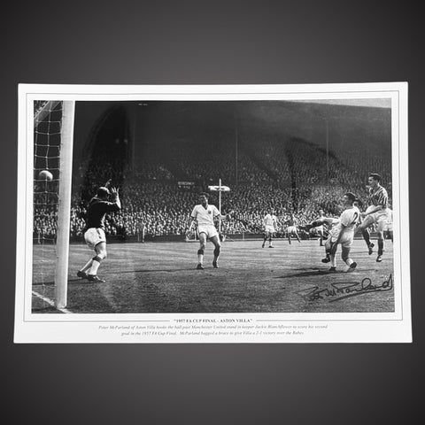 Peter McParland Signed 1957 FA Cup Final- Aston Villa Photo £25 12X180