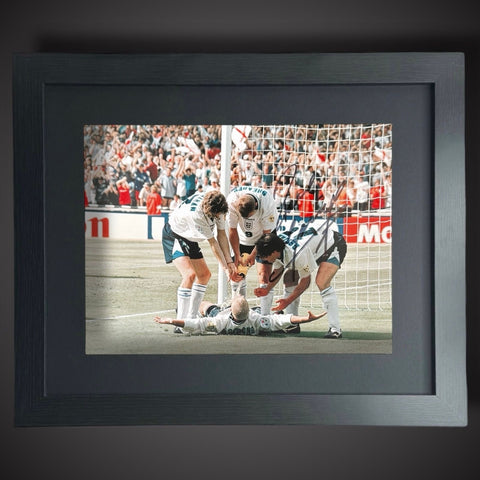 Paul Gascoigne Hand Signed Framed  England Football Photograph £49.99 With COA0