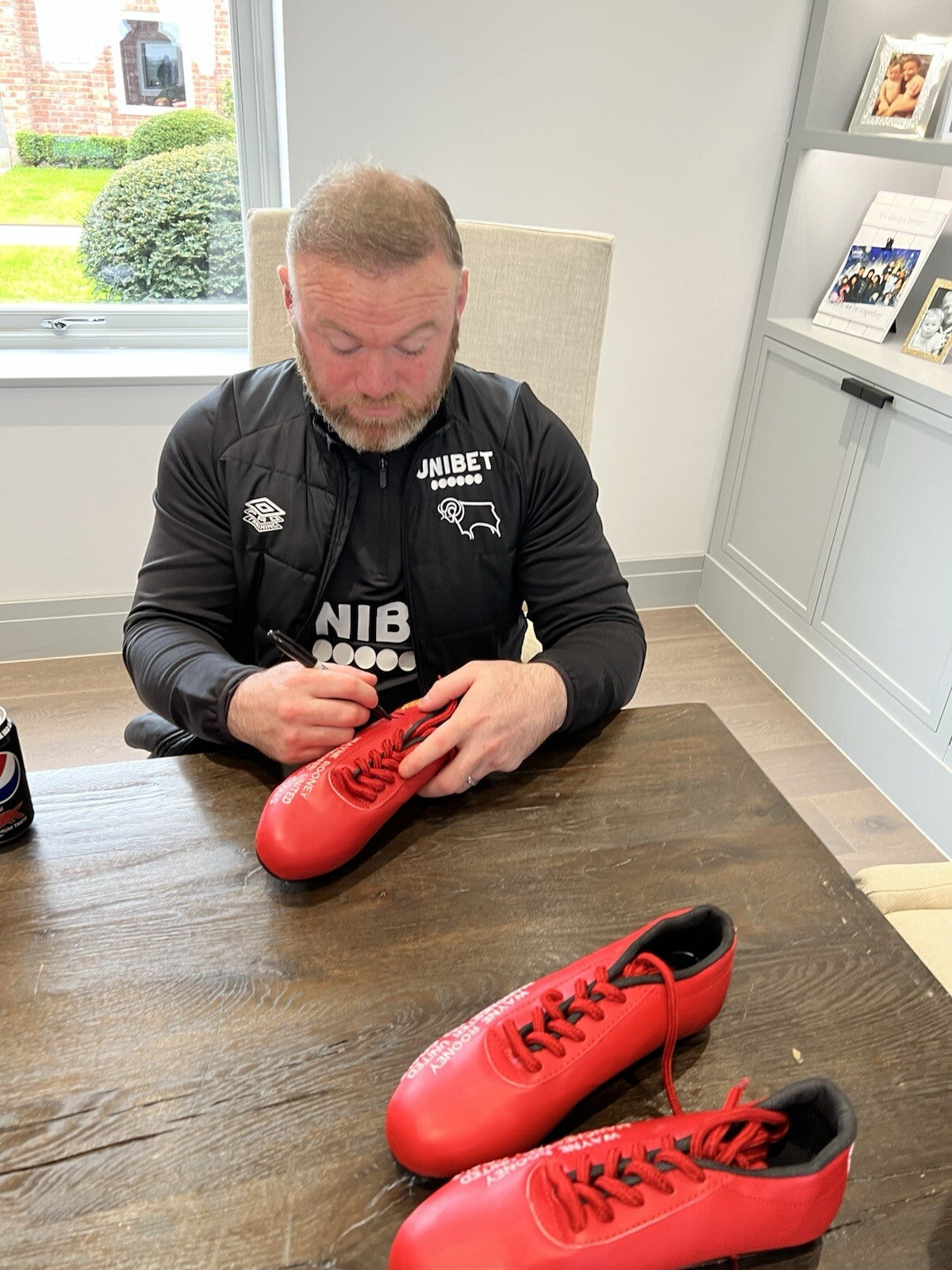 Wayne Rooney Ltd Edition Signed In Gold Stats Football Boot & Acrylic Case £19918