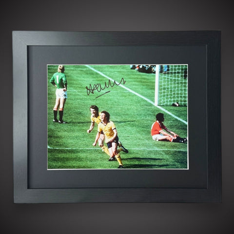 Framed Alan Sunderland Signed Arsenal Photo 1979 FA Cup Winner £44.99 16X200