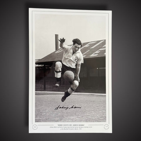 Derby County Johnny Morris 1955 Signed Photo £25 12X180
