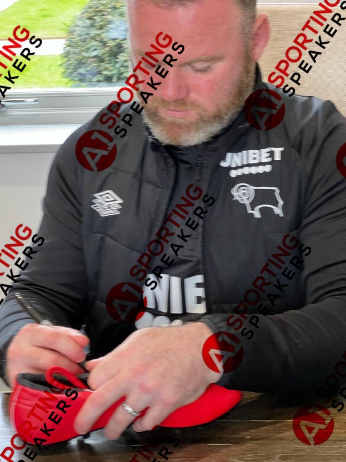 Wayne Rooney Signed Manchester United Boot Private Signing Signed 28/4/22 £1253