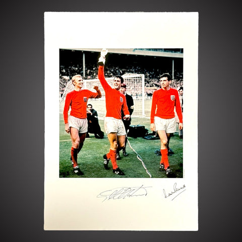 Signed Sir Geoff Hurst &Martin Peters The World Cup 1966 £25 16X230