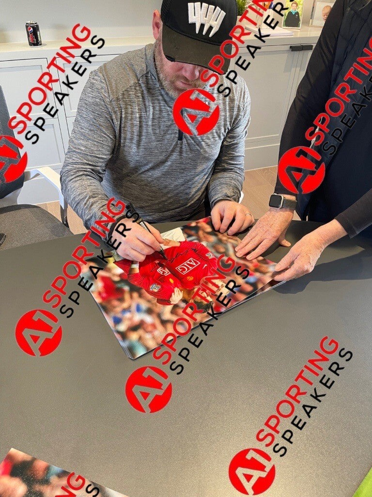 FramedManchester United Wayne Rooney Hand Signed  Photo With COA £69.99 12X166