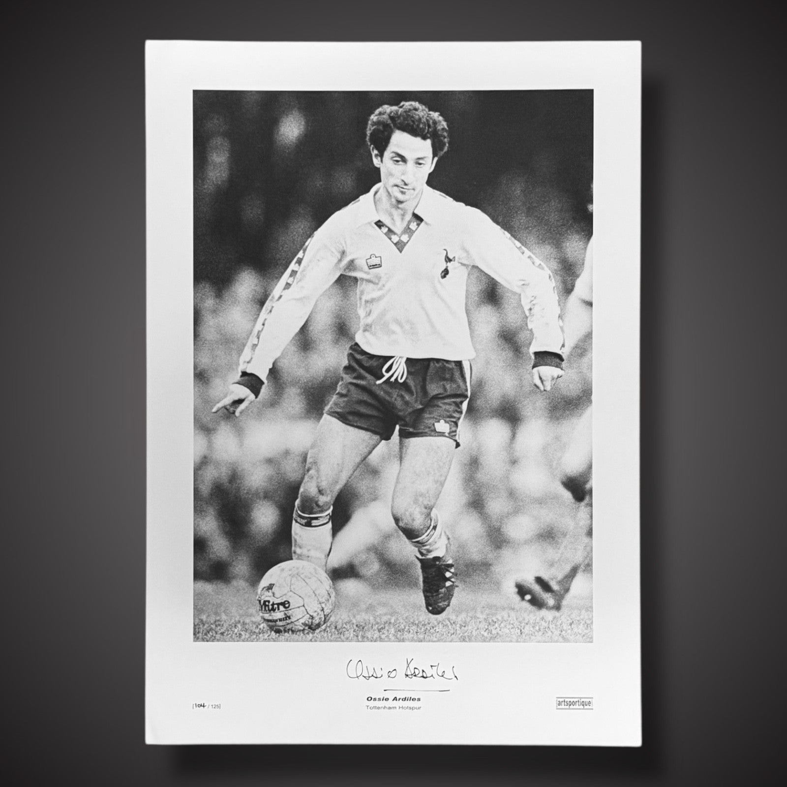 Tottenham Hotspur Spurs Ossie Ardiles Signed Photograph A2 Size £25 A20