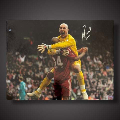 FRAMED Pepe Reina-Liverpool Superb Picture & Signature £79.99 With COA 16X121