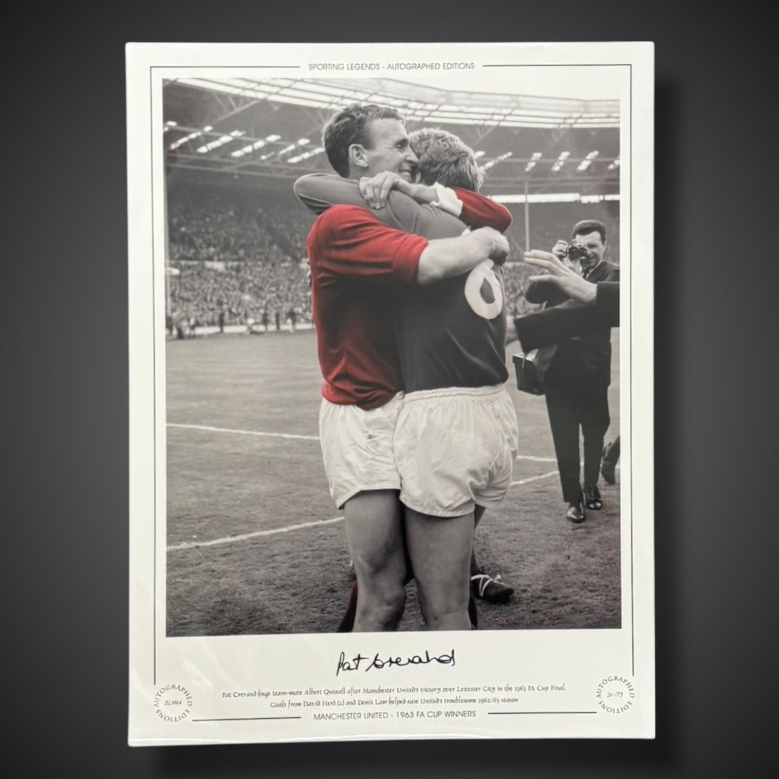 FRAMED Pat Crerand Hand Signed Photo- Manchester United 1963 FA Cup Winners £451