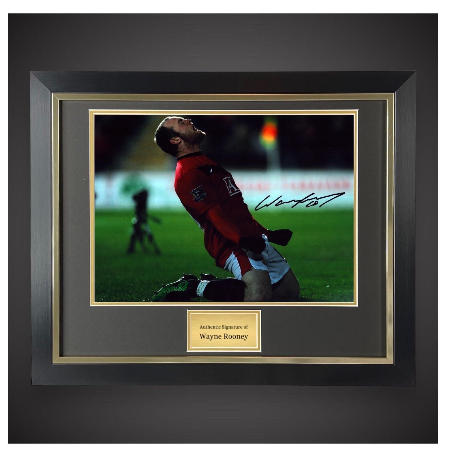 Wayne Rooney Hand Signed And Framed Manchester United Photograph £104.990
