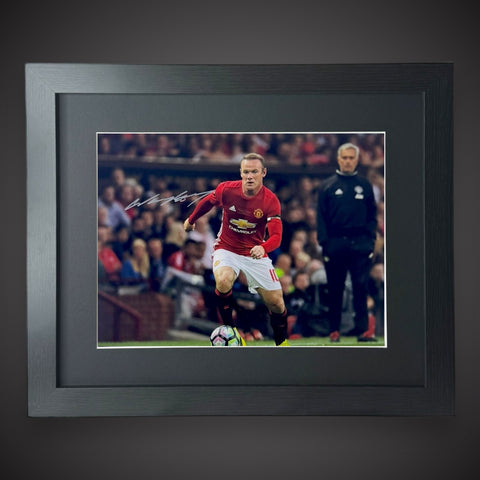 Framed Wayne Rooney Manchester United Hand Signed Photograph £69.990