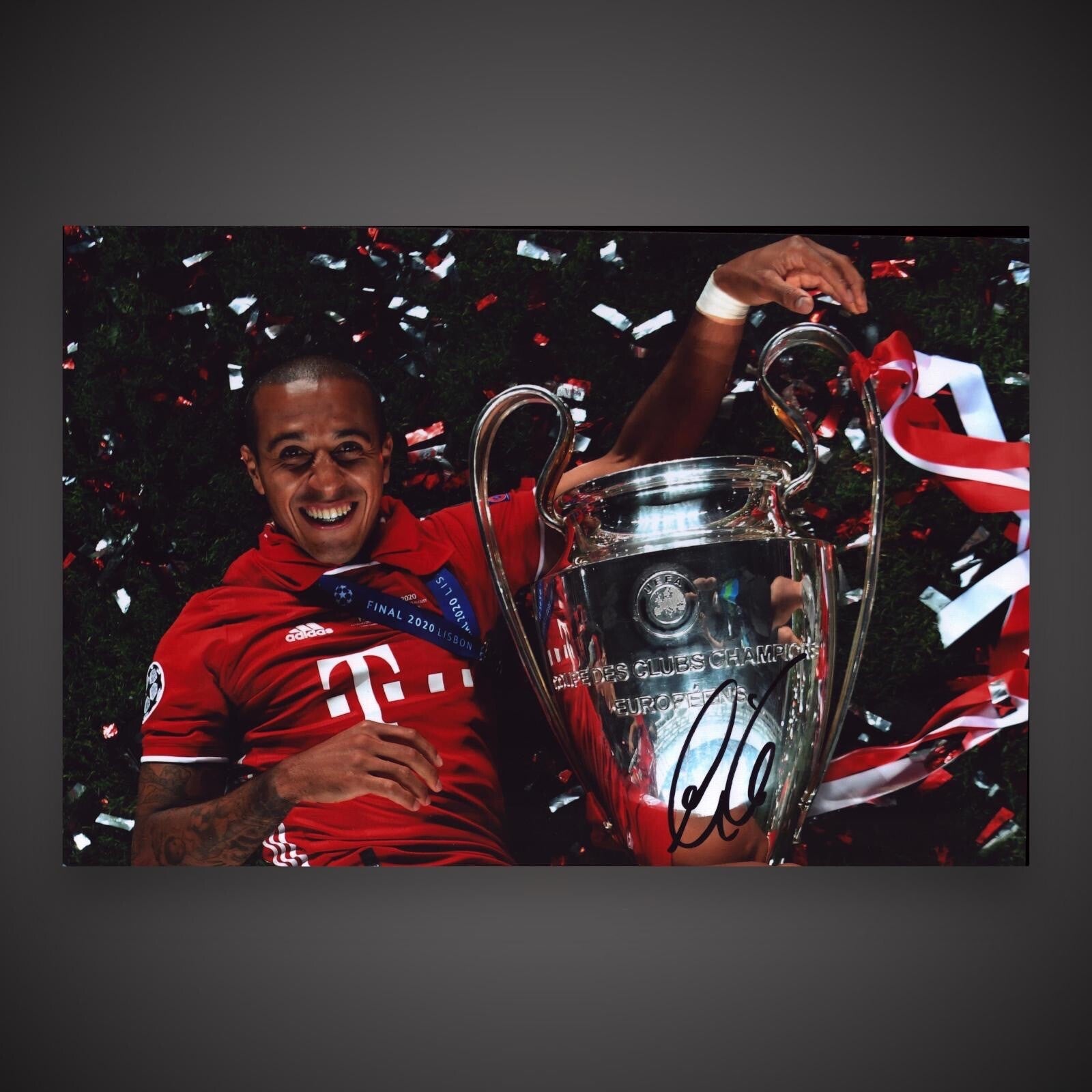 Thiago Alcantara Hand Signed - FC Bayern Munich 16x12 Photo With COA  £350