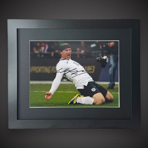 Wayne Rooney Hand Signed And Framed  England Photo  With COA  £790