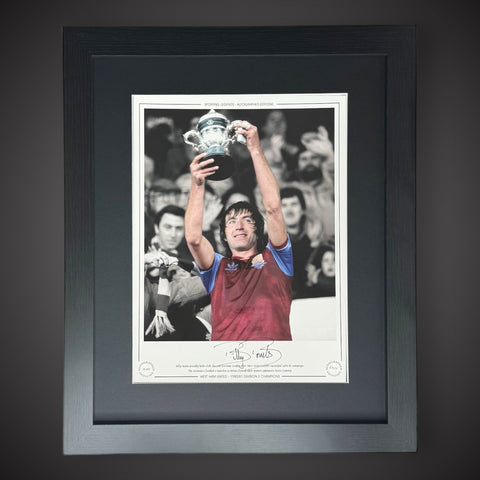 FRAMED West Ham 1980 Division 2 Champions Hand Signed Photo By BILLY BONDS £790