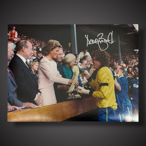 FRAMED Dave Beasant Wimbledon FC Signed Photo £45 16X121