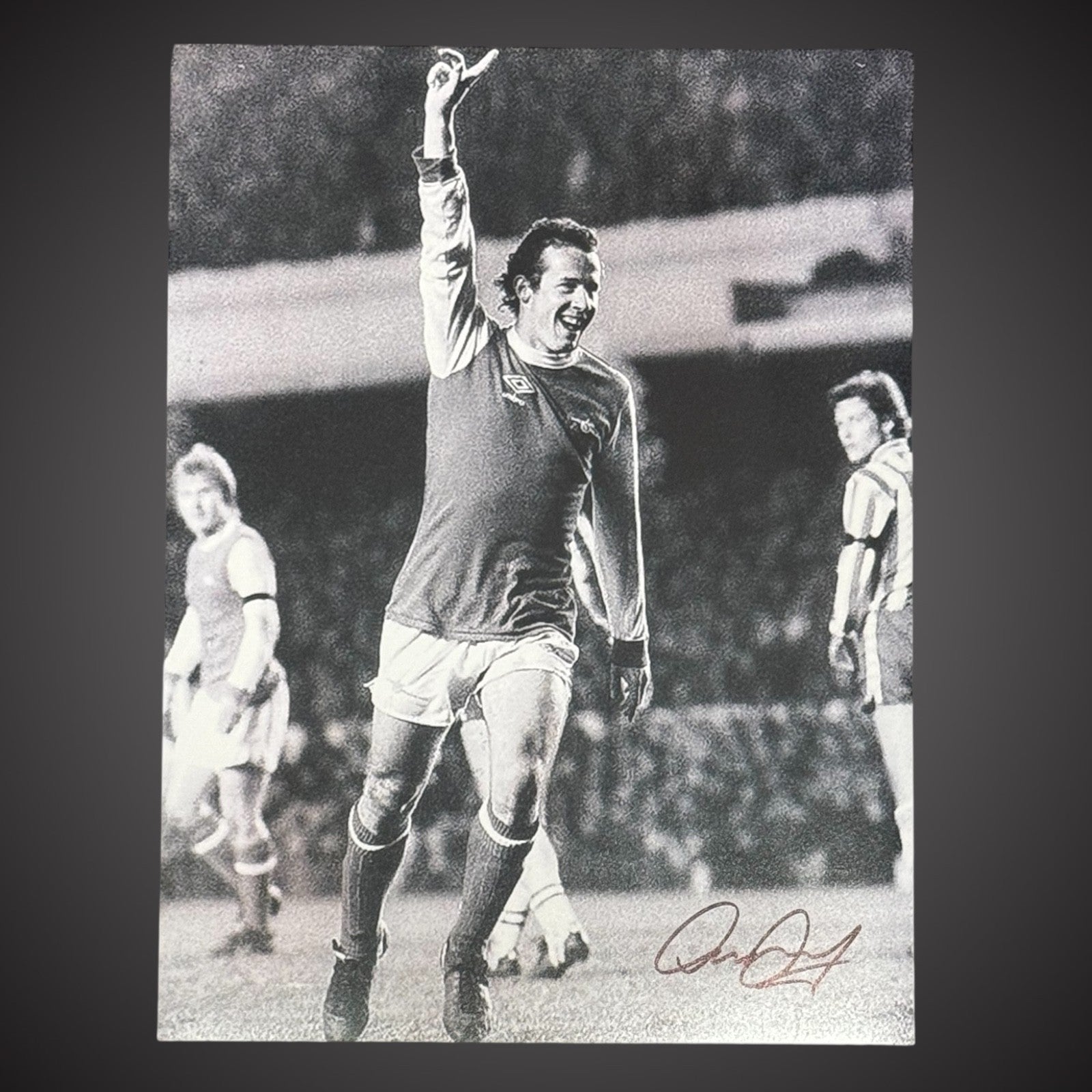 Framed Liam Brady Hand Signed Photograph £44.99 16X201