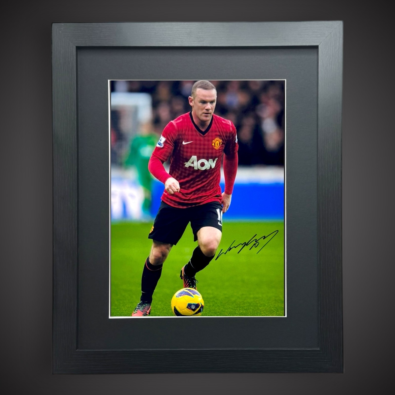Framed Wayne Rooney Manchester United Hand Signed Photograph £69.990
