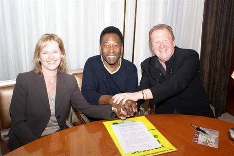 Pele & Moore Montage SALE Signed By Pele Photo Slightly Faded Signature £1509