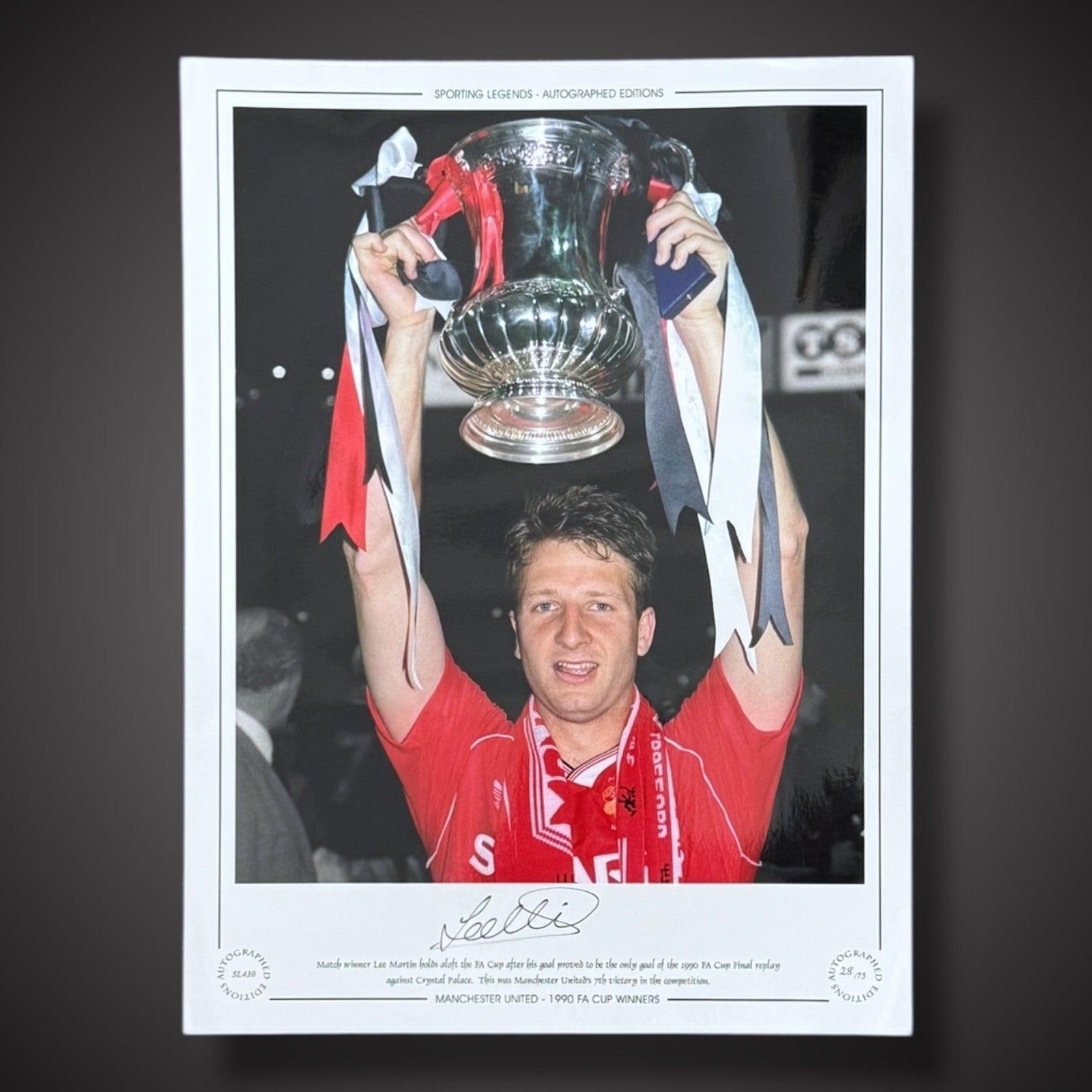 FRAMED Lee Martin  Manchester United 1990 FA Cup Winners Signed Photo £45 16X121