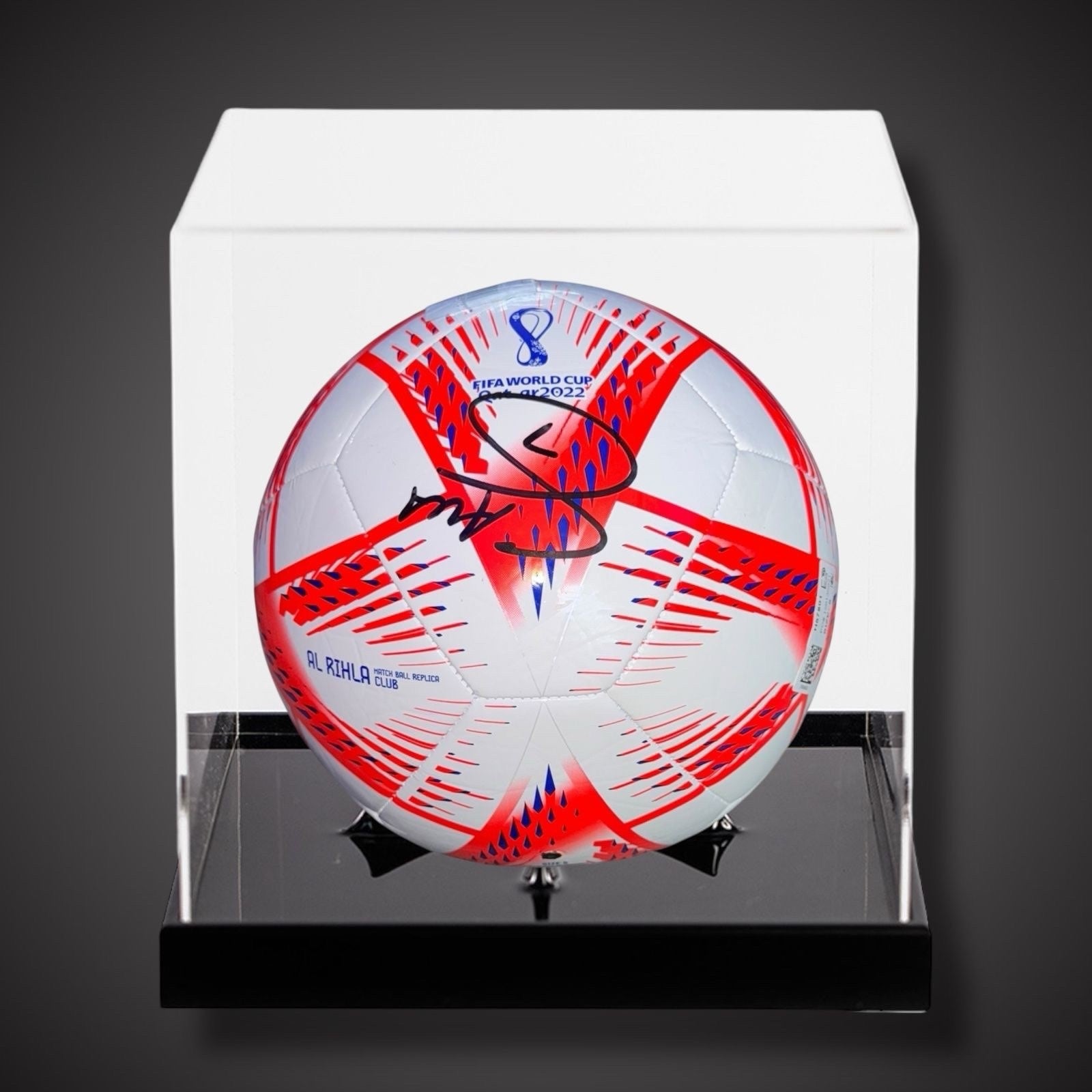 Bukayo Saka Signed Football With Beckett Authentication In A Acrylic Case £3500