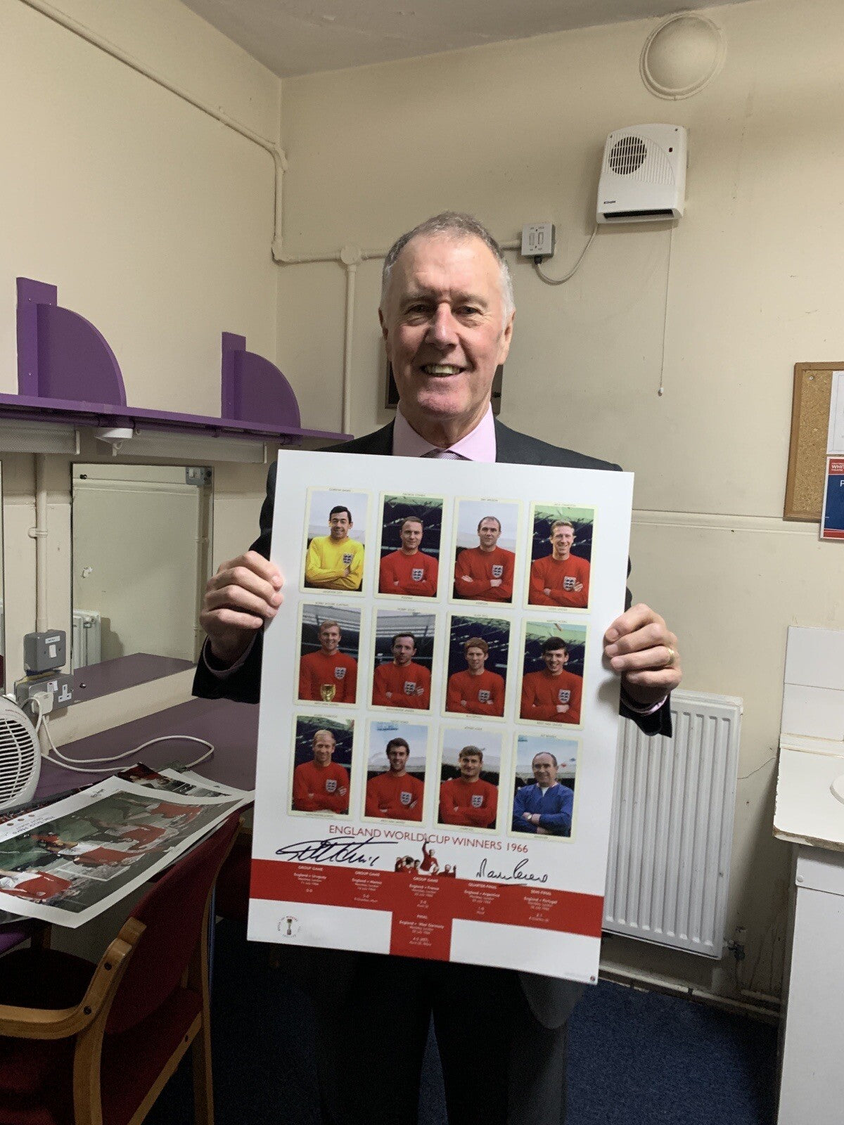 Geoff Hurst And Martin Peters Signed England 1966 World Cup Poster £29.99 16X231
