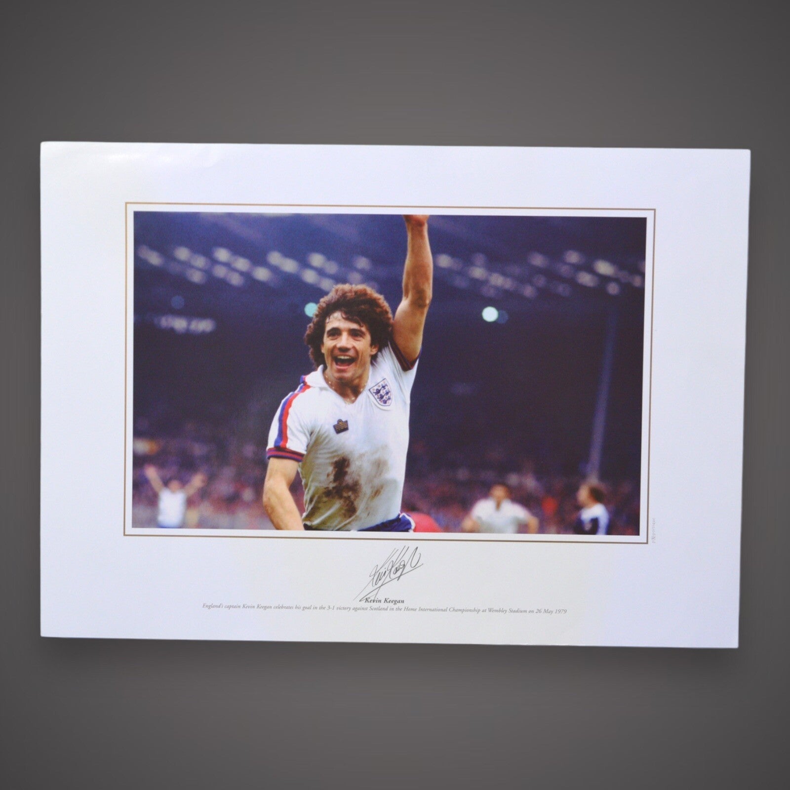 England -Kevin Keegan Hand Signed Photograph Approx Size 16.5x12inches £25 0