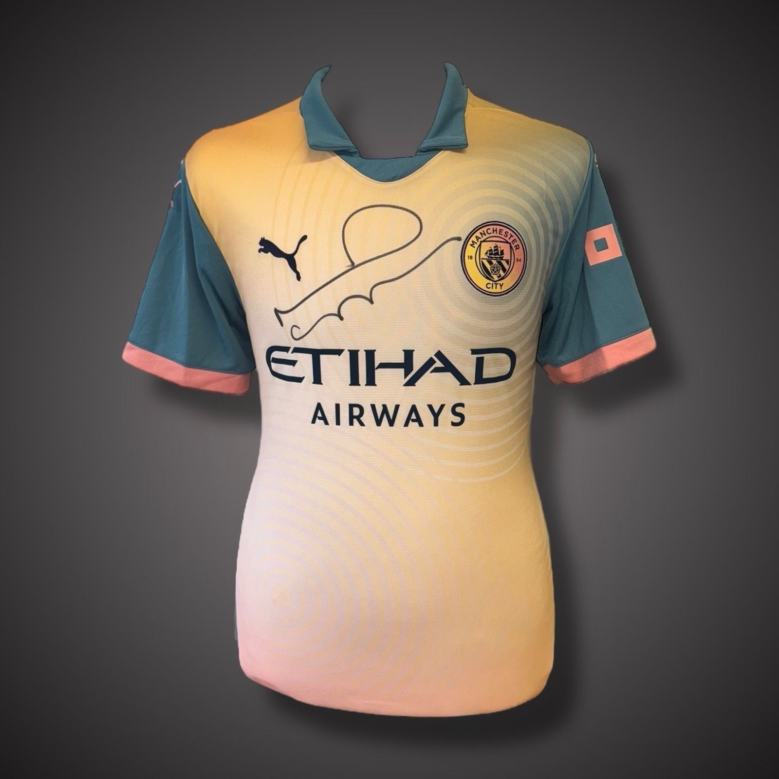 Manchester City Signed Noel Gallagher Special Ltd Ed Shirt Definitely City £5992