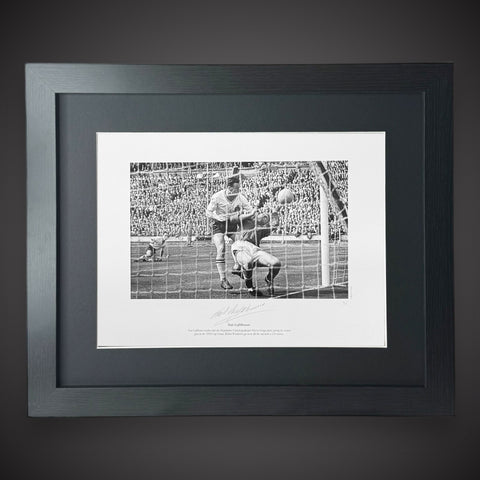 FRAMED Bolton Wanderers - Nat Lofthouse Hand Signed Photo £450