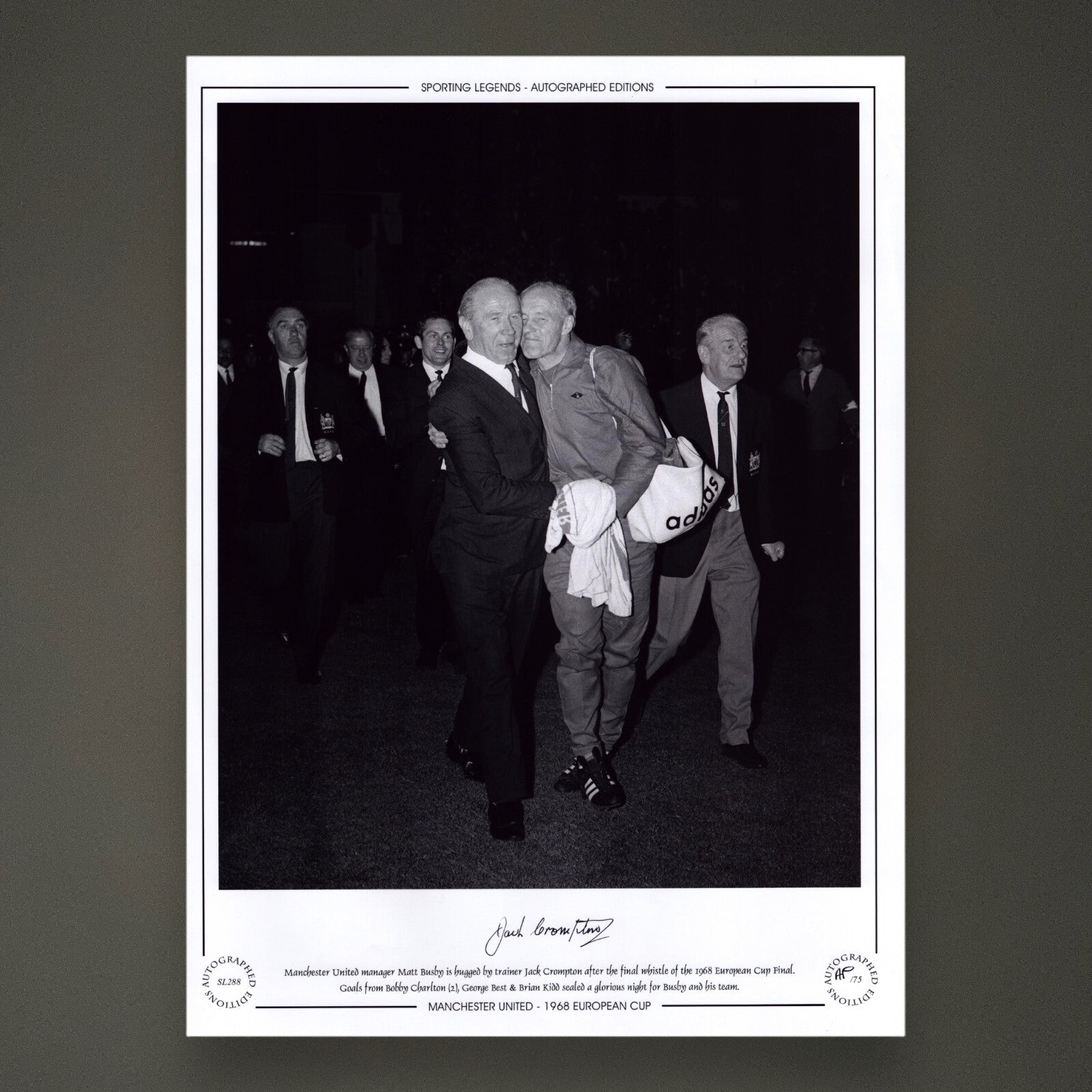 Manchester United - Jack Crompton Hand Signed Photo £19.99 12X160