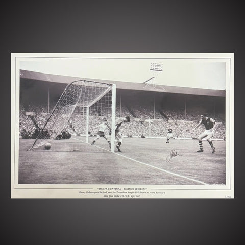 Burnley Jimmy Robson Hand Signed Photo £25 12X180
