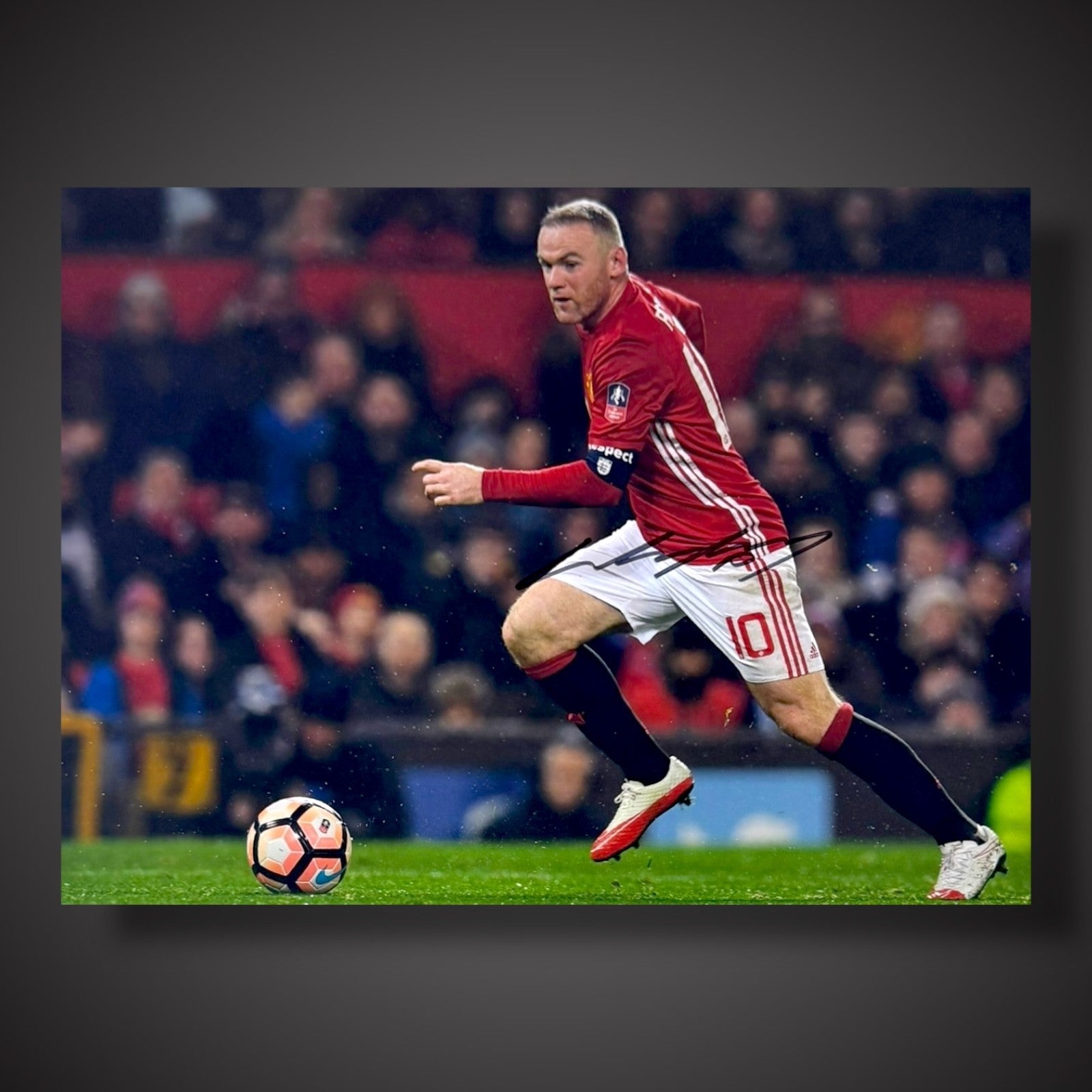 Framed Wayne Rooney Manchester United Hand Signed Photograph £69.991