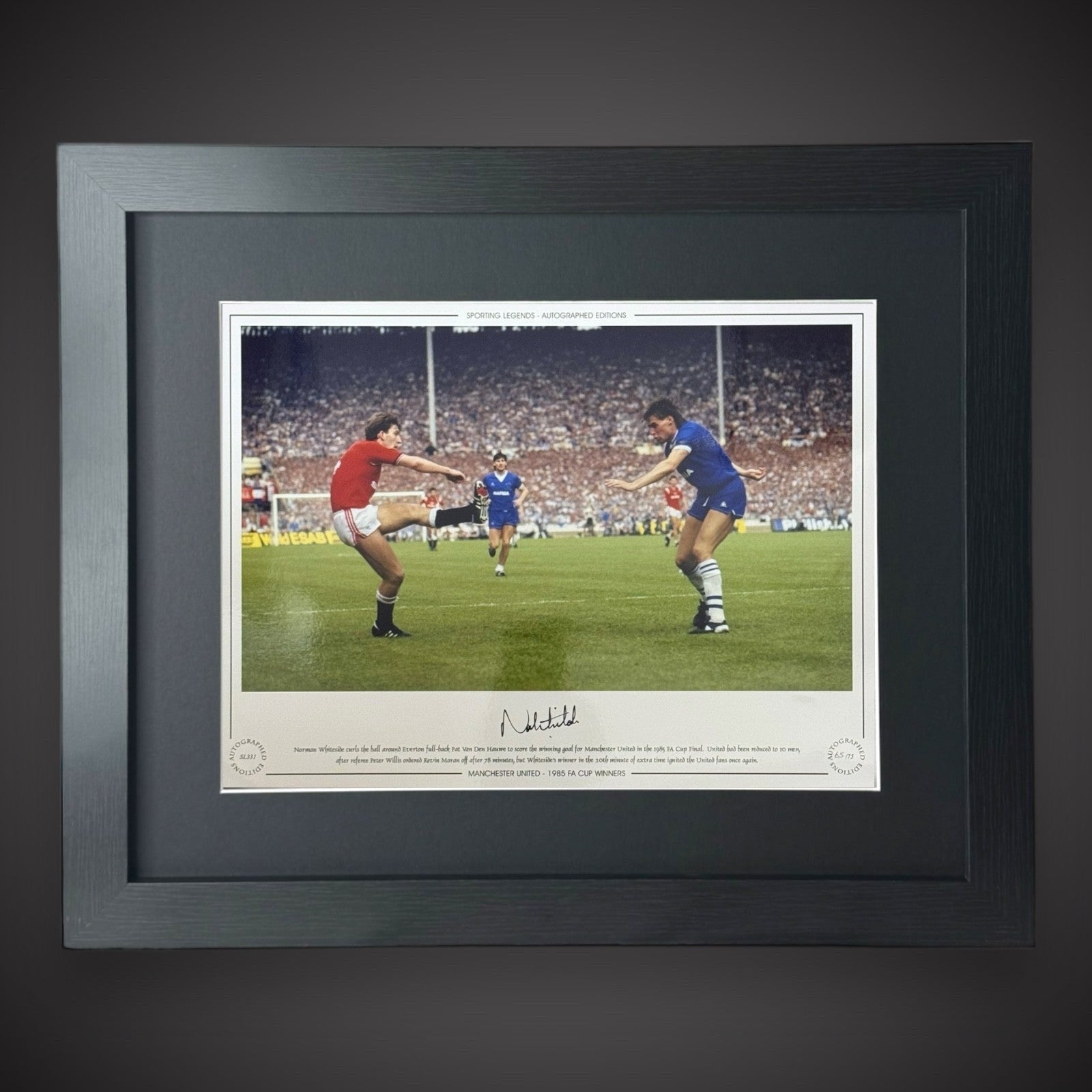 Norman Whiteside Manchester United 1985 FA Cup Winners Signed Photo £44.990