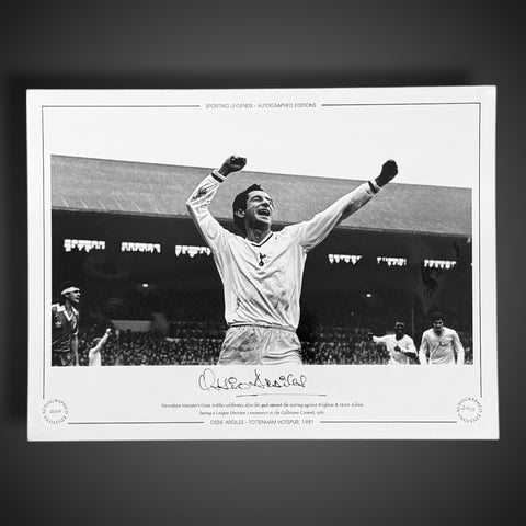 Tottenham Hotspur Ossie Ardiles Hand Signed Photo £25 With COA0