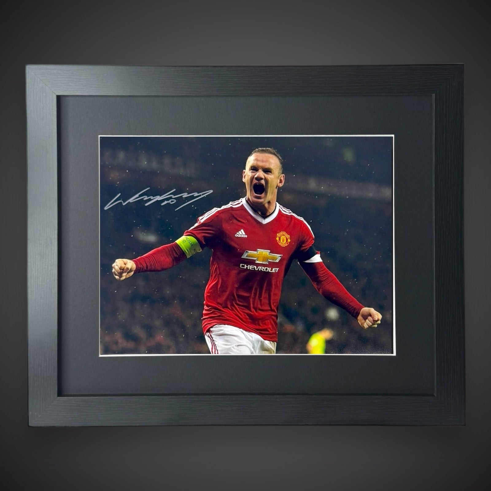 Framed Wayne Rooney Manchester United Hand Signed Photograph £69.99 16X200