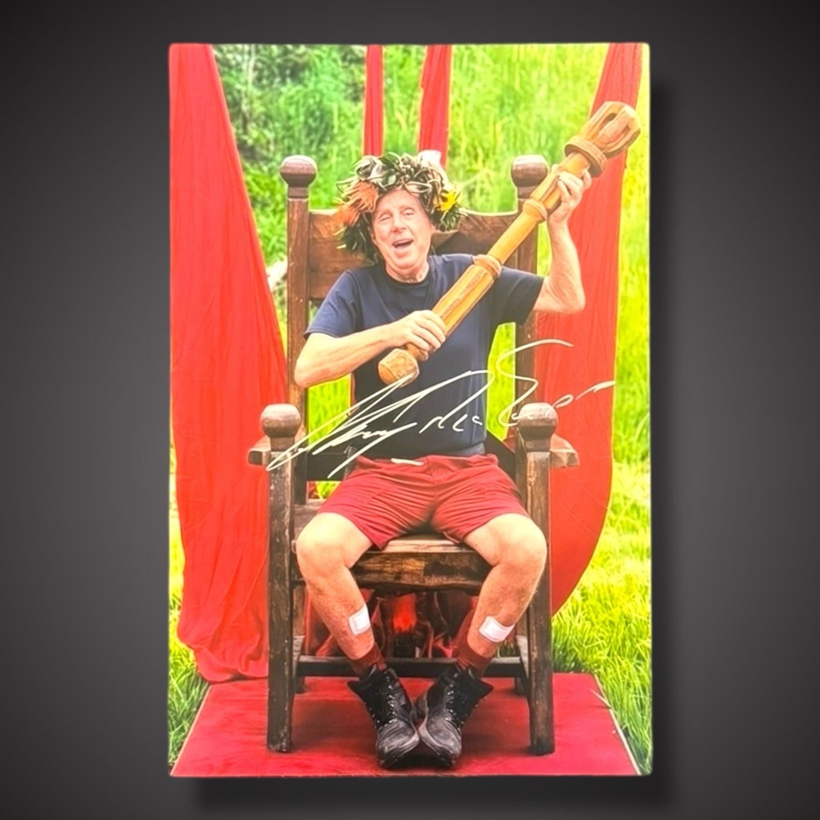 Harry Redknapp Signed Photo - King Of The Jungle £15 With COA 12x8 Inches0
