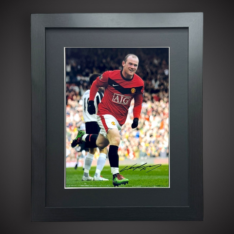 Framed Wayne Rooney Manchester United Hand Signed Photograph £69.990