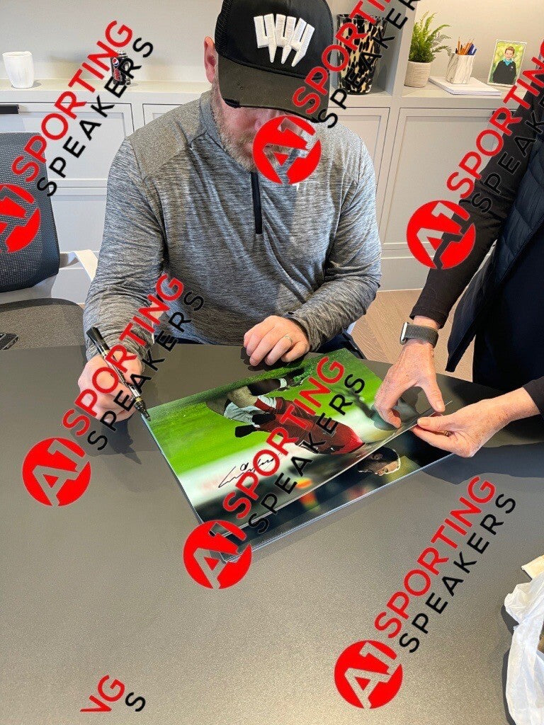 Wayne Rooney Hand Signed And Framed Manchester United Photograph £104.994